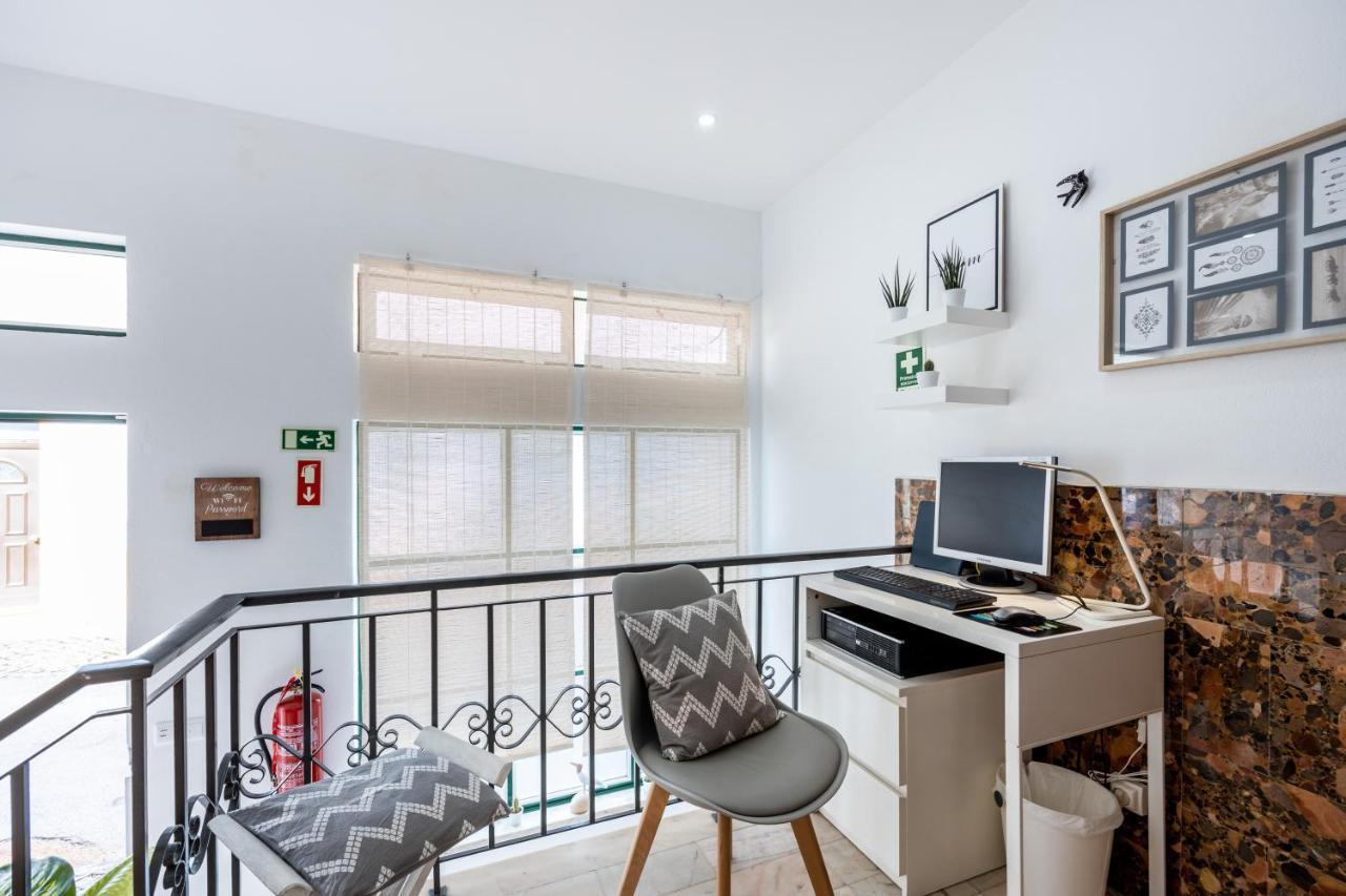 3 Marias Guest House B&B ラゴス エクステリア 写真