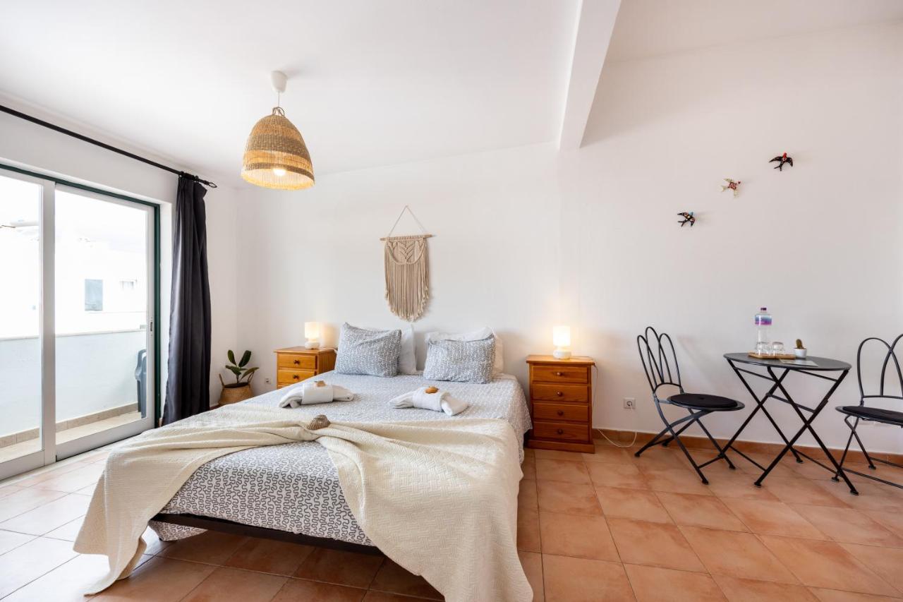 3 Marias Guest House B&B ラゴス エクステリア 写真